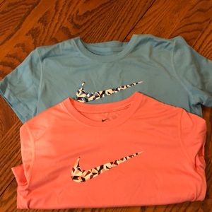 Nike Dry Fit Girls YM T Shirts